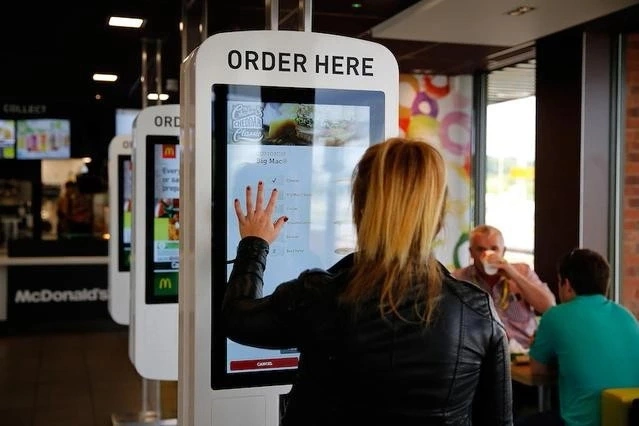 Self Service Parking Ticket Dispenser Ticket Printing Kiosk with Ticket Printer