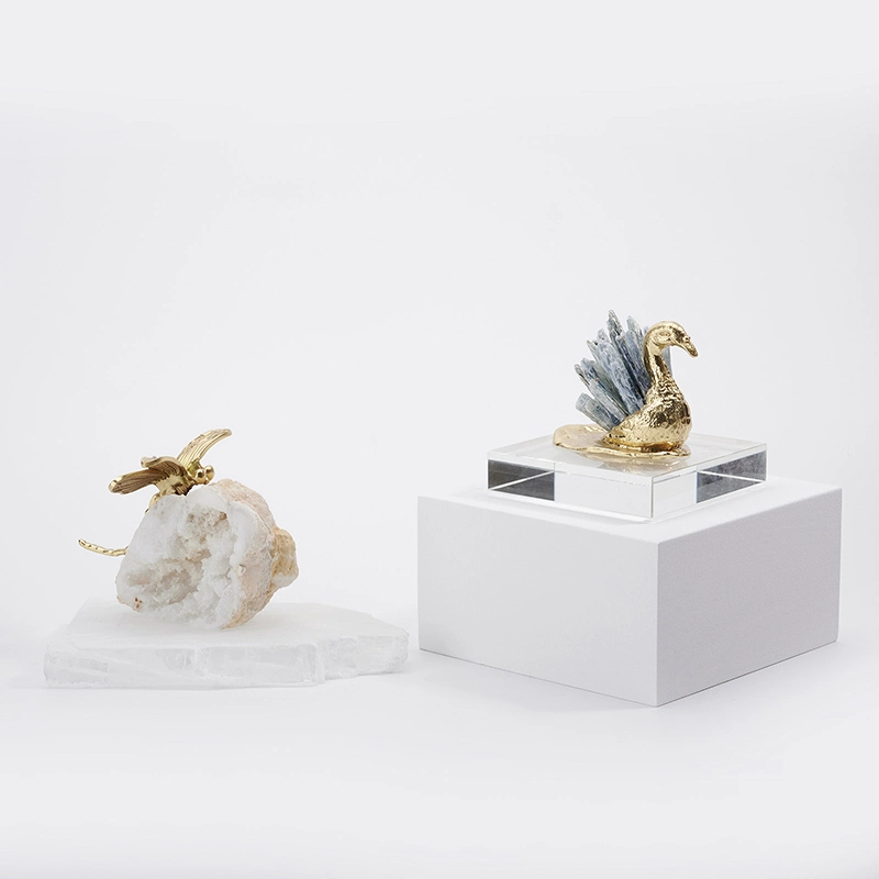 Put a Piece of Handicraft Modern Light Luxury Crystal Original Stone Home Decoration