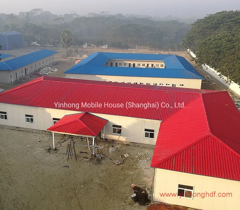Manufacturer Ready Made Sandwich Panel Prefab House Luxury Prefabricated House with Steel Garages